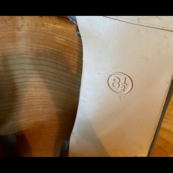 Xhilaration Heels (EUC) Size 8 1/2 - Picture 8 of 8